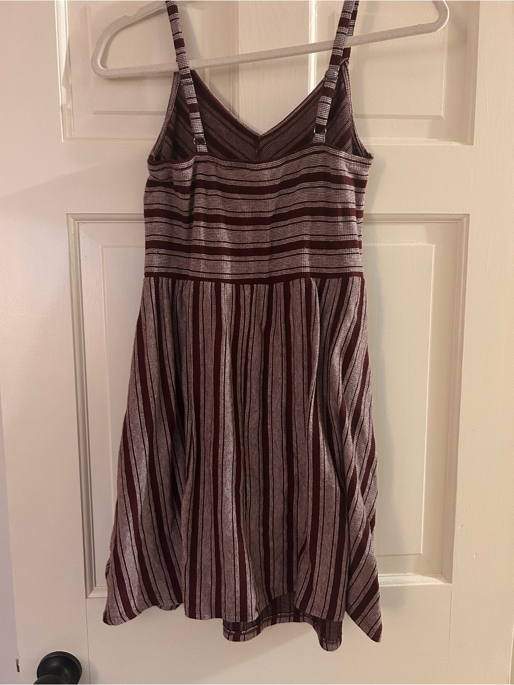 Universal Thread Dress - Picture 3 of 4